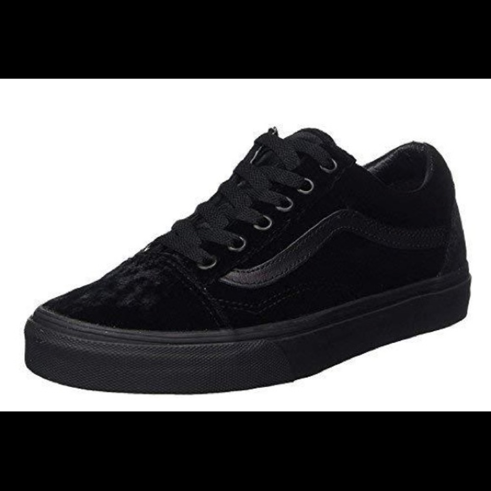 Black velvet vans old skool